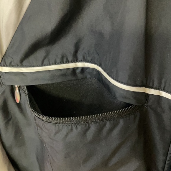 Nike Windbreaker - Picture 5 of 13